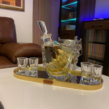 شقة Stylish King Downtown بودغوريتْسا المظهر الخارجي الصورة